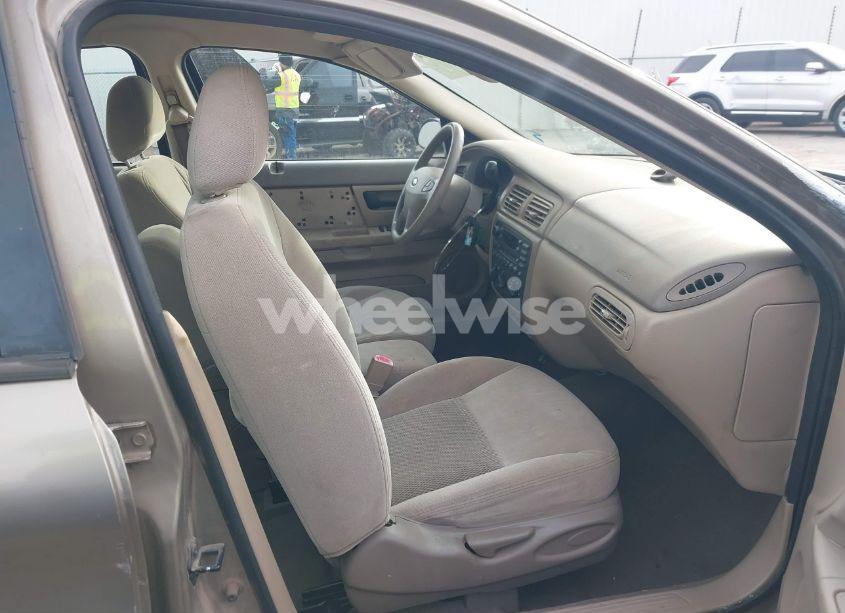 Photo 5 of 2003 Ford Taurus SES (VIN 1FAFP55U43G266279)