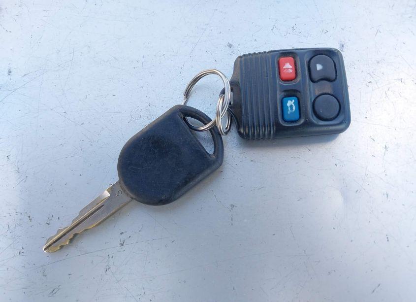 Photo 11 of 2004 Ford Taurus SES (VIN 1FAFP55U44G111717)