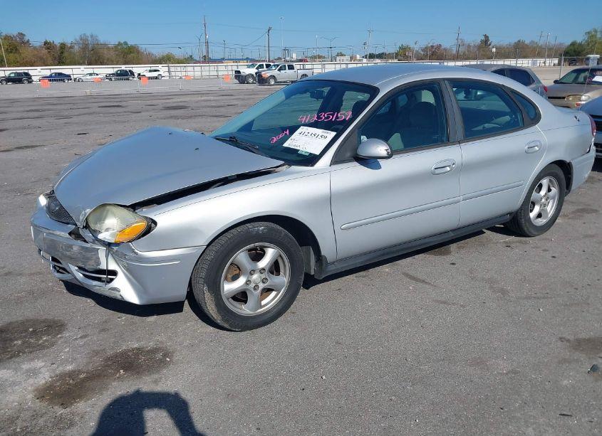 Photo 2 of 2004 Ford Taurus SES (VIN 1FAFP55U44G111717)