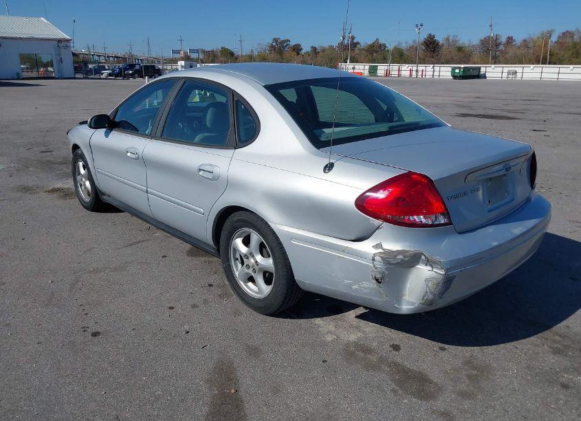 Photo 3 of 2004 Ford Taurus SES (VIN 1FAFP55U44G111717)