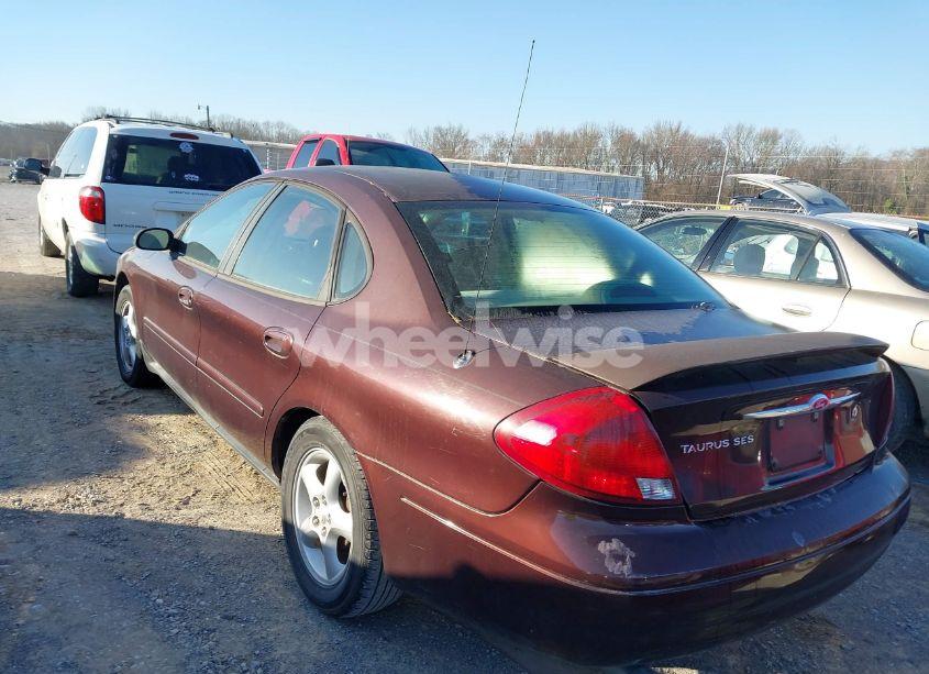 Photo 3 of 2001 Ford Taurus SES (VIN 1FAFP55U51A284547)