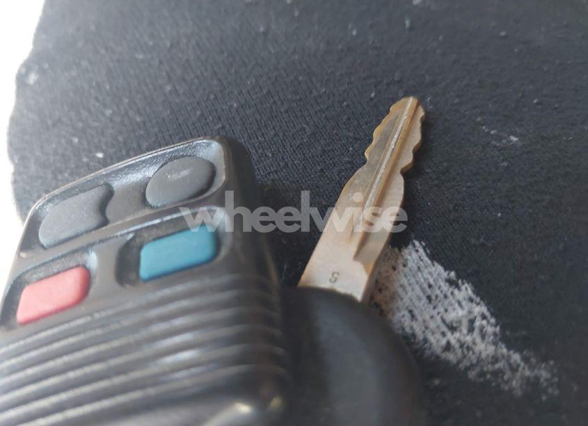 Photo 11 of 2001 Ford Taurus SES (VIN 1FAFP55U51G265509)