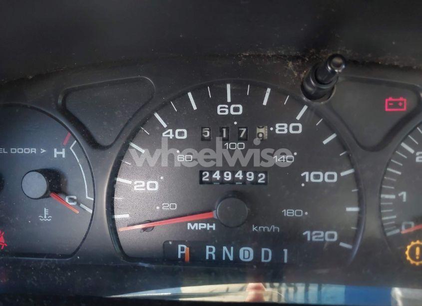 Photo 7 of 2001 Ford Taurus SES (VIN 1FAFP55U51G265509)