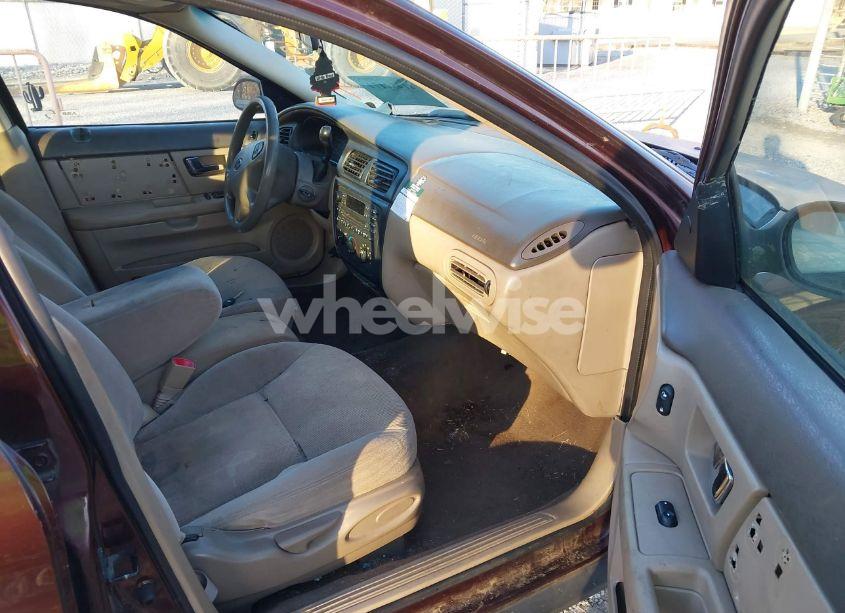 Photo 5 of 2001 Ford Taurus SES (VIN 1FAFP55U51G273707)