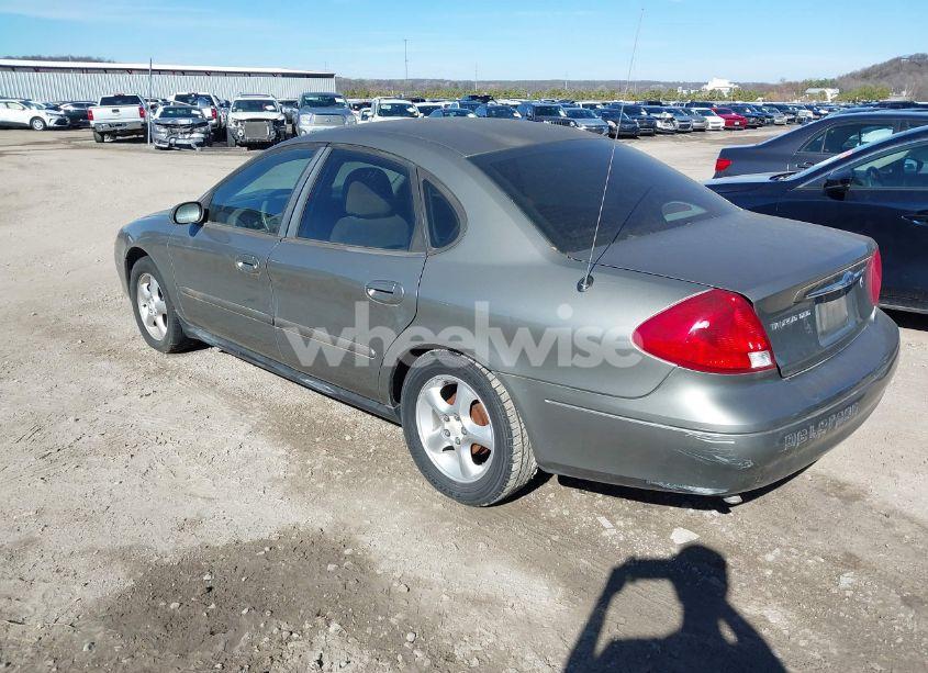 Photo 3 of 2001 Ford Taurus SES (VIN 1FAFP55U71A171683)