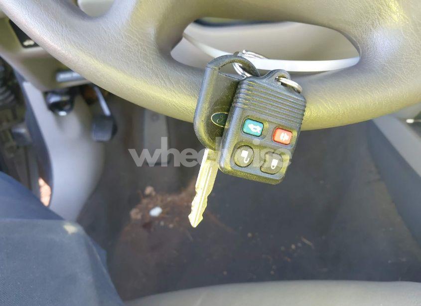 Photo 11 of 2003 Ford Taurus SES (VIN 1FAFP55U73A129517)