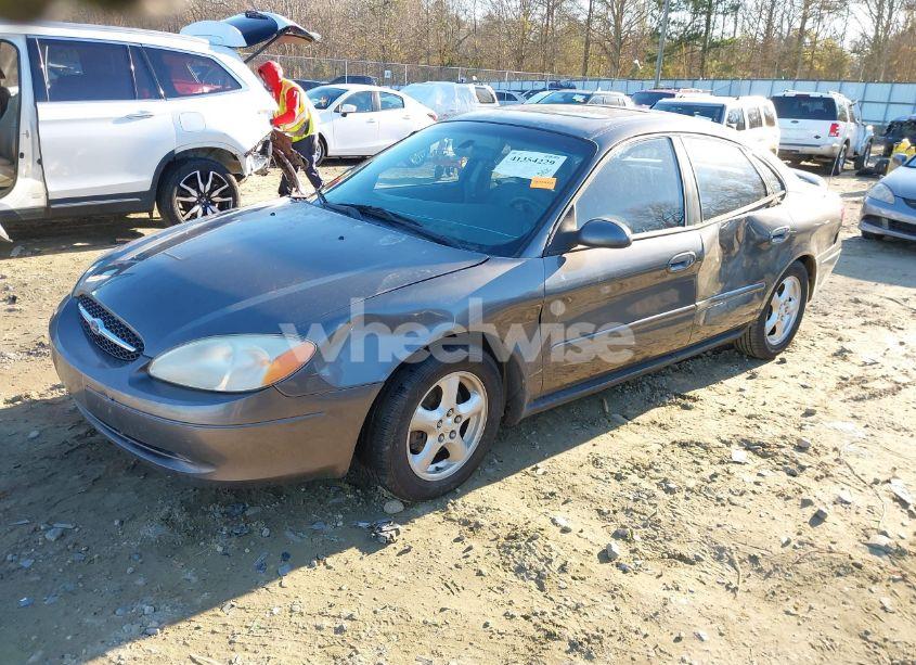 Photo 2 of 2003 Ford Taurus SES (VIN 1FAFP55U73A129517)