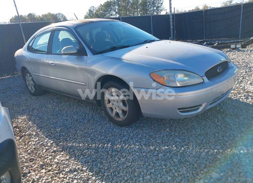 2004 Ford Taurus SES (VIN 1FAFP55U74A157139) main photo