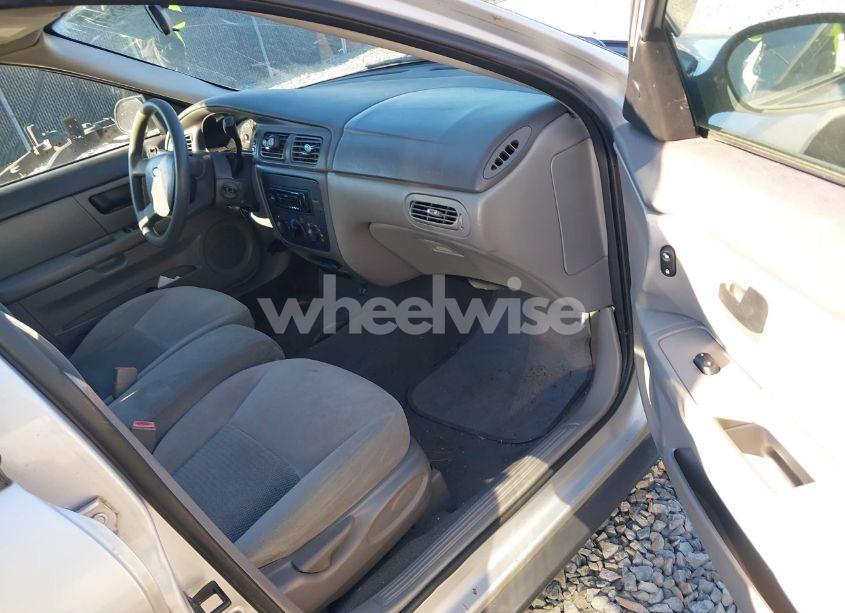 Photo 5 of 2004 Ford Taurus SES (VIN 1FAFP55U74A157139)