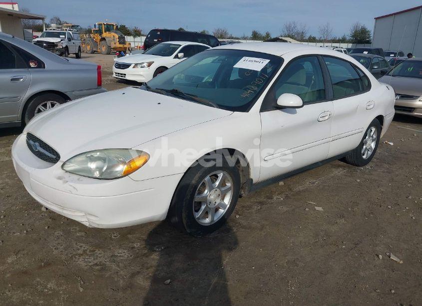 Photo 2 of 2001 Ford Taurus SES (VIN 1FAFP55U81A280556)