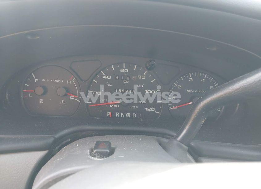 Photo 7 of 2001 Ford Taurus SES (VIN 1FAFP55U81A280556)