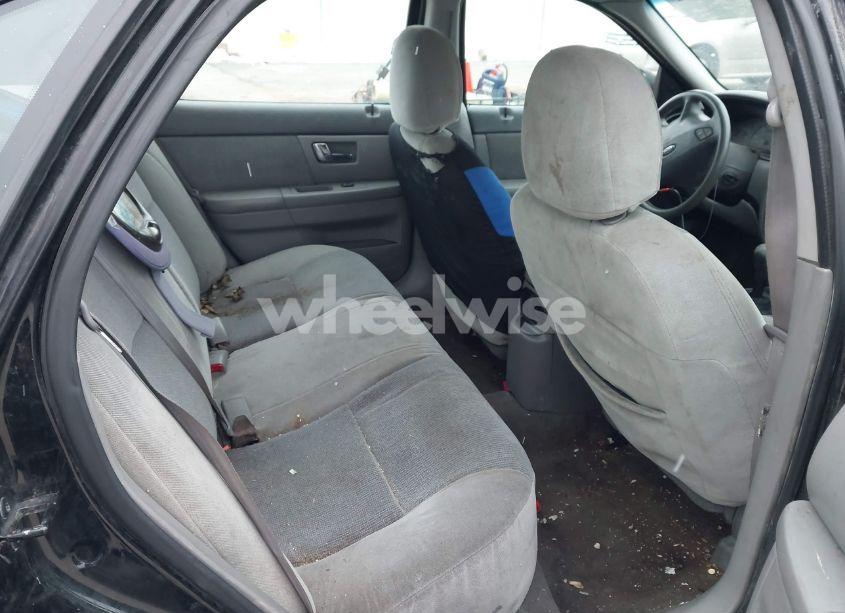 Photo 8 of 2001 Ford Taurus SES (VIN 1FAFP55U81G219348)