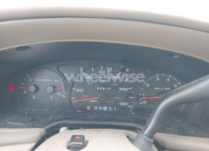 Photo 7 of 2003 Ford Taurus SES (VIN 1FAFP55U83A212583)