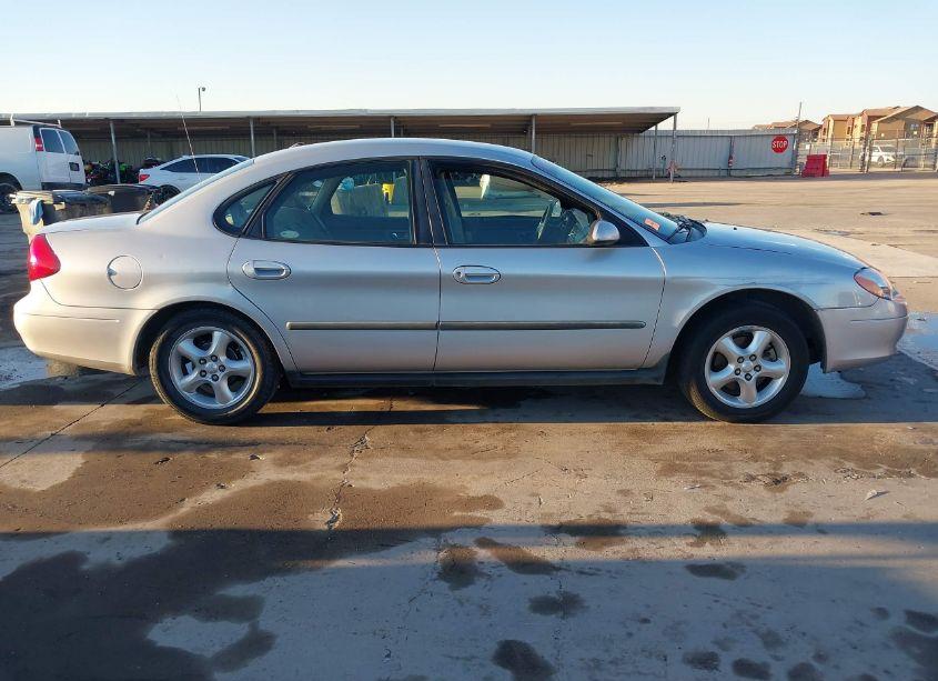 Photo 13 of 2001 Ford Taurus SES (VIN 1FAFP55U91A104387)