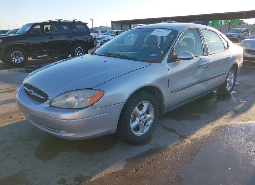 Photo 2 of 2001 Ford Taurus SES (VIN 1FAFP55U91A104387)