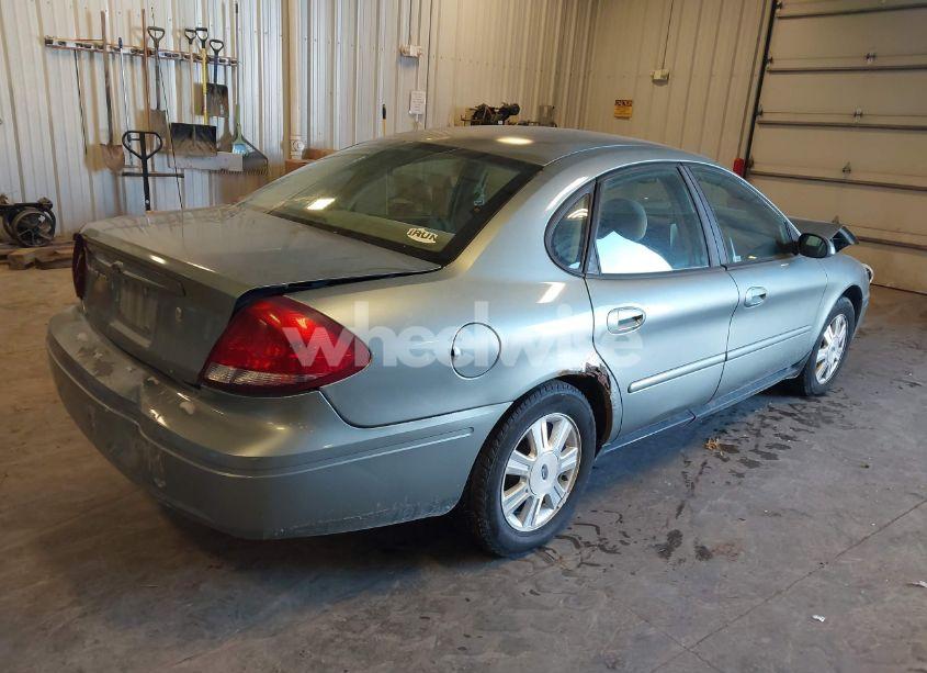Photo 4 of 2005 Ford Taurus SEL (VIN 1FAFP56265A231987)