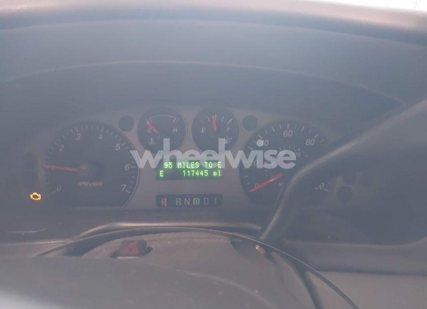 Photo 7 of 2005 Ford Taurus SEL (VIN 1FAFP56265A235229)