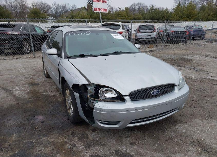2006 Ford Taurus SEL (VIN 1FAFP56U46A235524) main photo