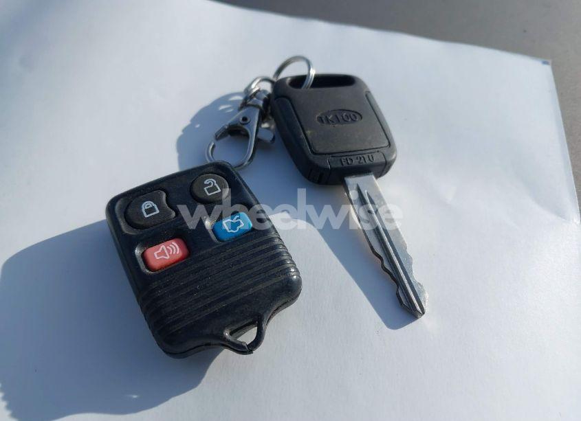 Photo 11 of 2006 Ford Taurus SEL (VIN 1FAFP56U86A197814)