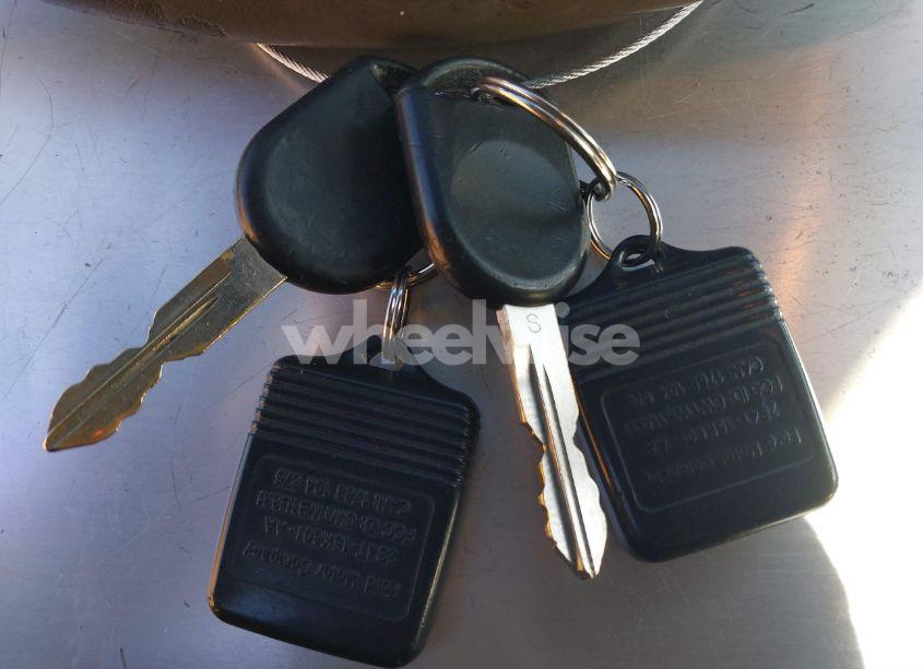 Photo 11 of 2006 Ford Taurus SEL (VIN 1FAFP56U96A129716)