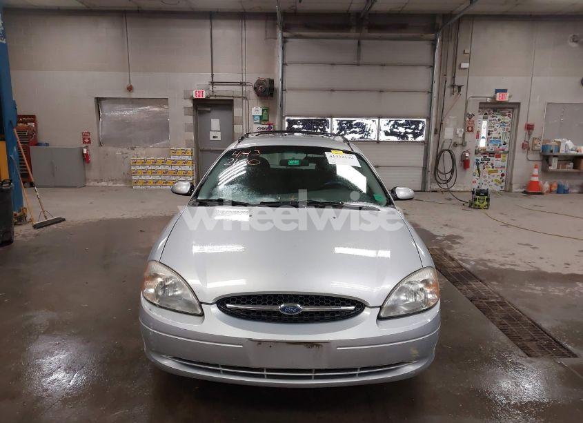Photo 13 of 2001 Ford Taurus SE (VIN 1FAFP58221G243395)