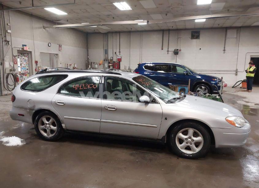 Photo 14 of 2001 Ford Taurus SE (VIN 1FAFP58221G243395)