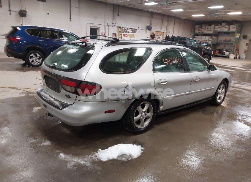 Photo 4 of 2001 Ford Taurus SE (VIN 1FAFP58221G243395)