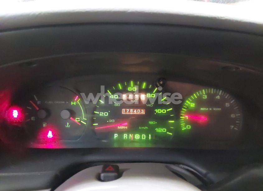 Photo 7 of 2001 Ford Taurus SE (VIN 1FAFP58221G243395)