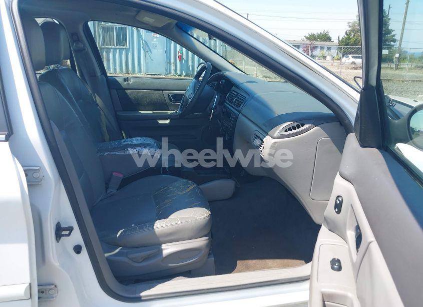 Photo 5 of 2001 Ford Taurus SE (VIN 1FAFP58S01A277838)