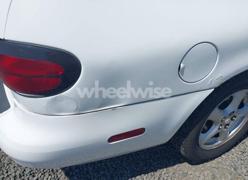 Photo 6 of 2001 Ford Taurus SE (VIN 1FAFP58S01A277838)