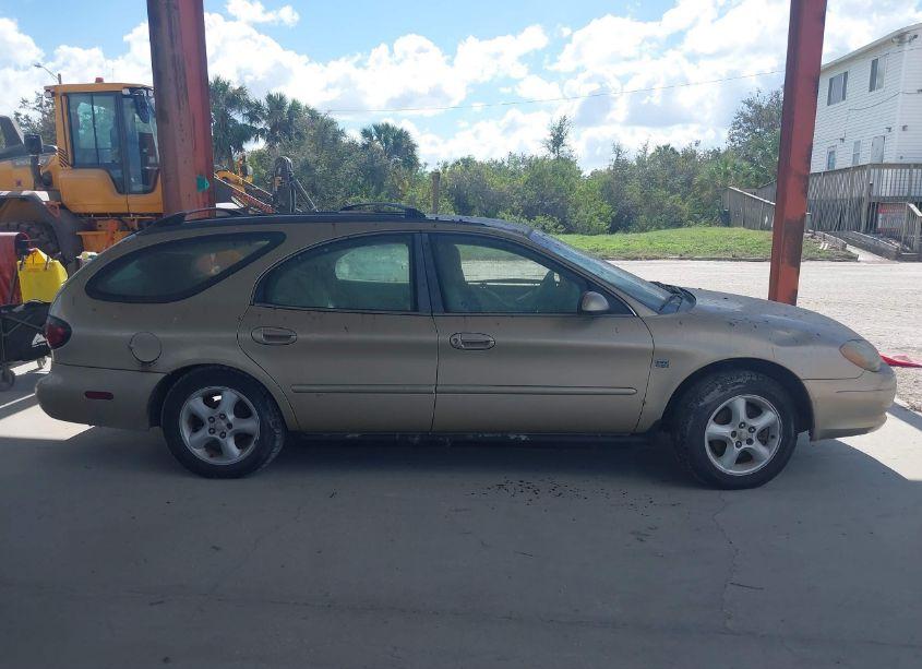 Photo 12 of 2001 Ford Taurus SE (VIN 1FAFP58S41A196809)
