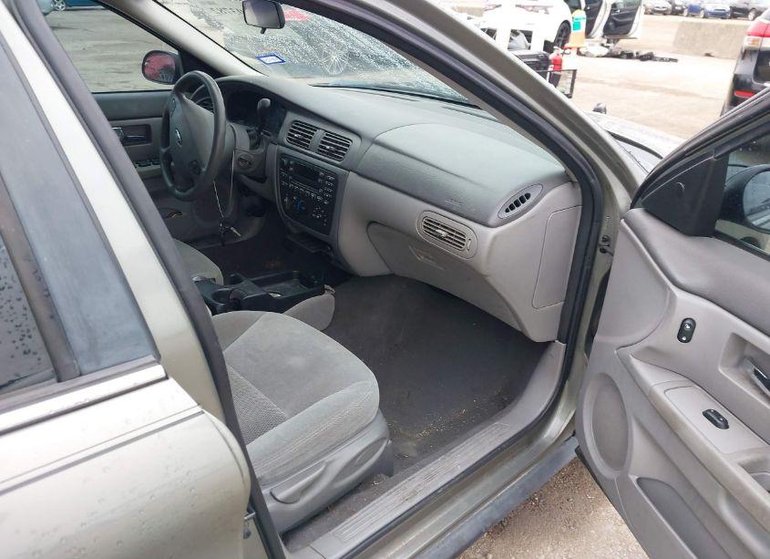 Photo 5 of 2003 Ford Taurus SE (VIN 1FAFP58U23A136550)