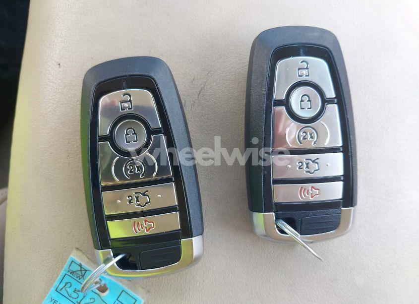 Photo 11 of 2024 Ford Mustang GT PREMIUM (VIN 1FAGP8FF1R5121839)