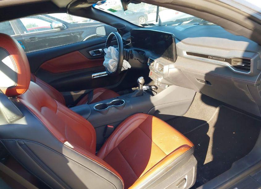 Photo 5 of 2024 Ford Mustang GT PREMIUM (VIN 1FAGP8FF9R5125301)