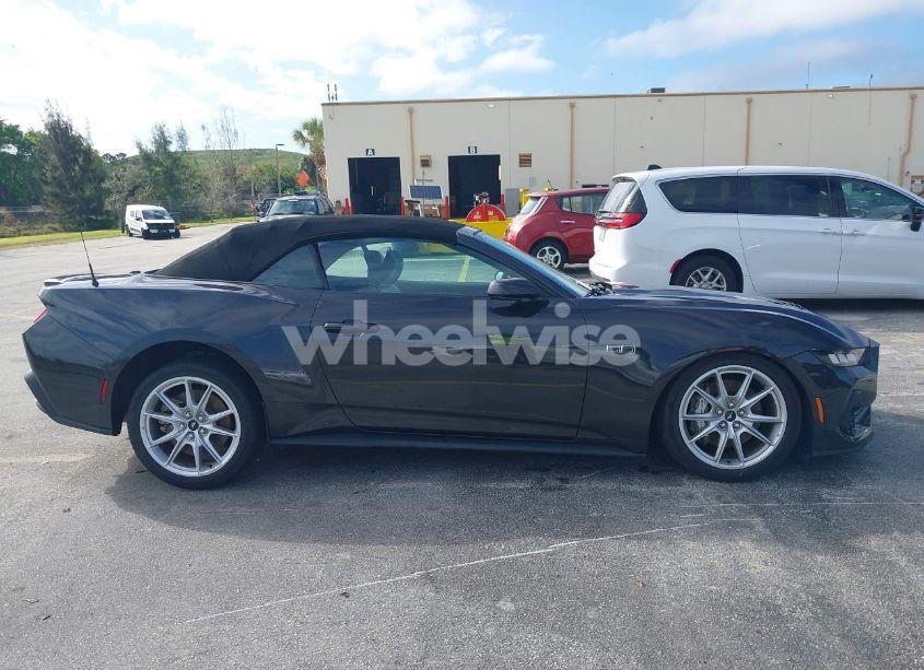 Photo 13 of 2024 Ford Mustang GT PREMIUM (VIN 1FAGP8FFXR5120799)