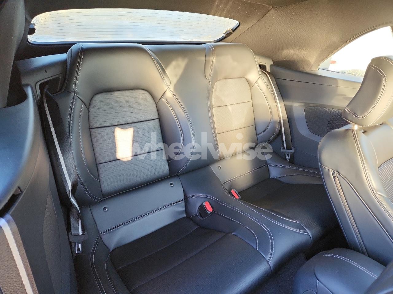 Photo 10 of 2024 FORD MUSTANG (VIN 1FAGP8UH1R5109114)