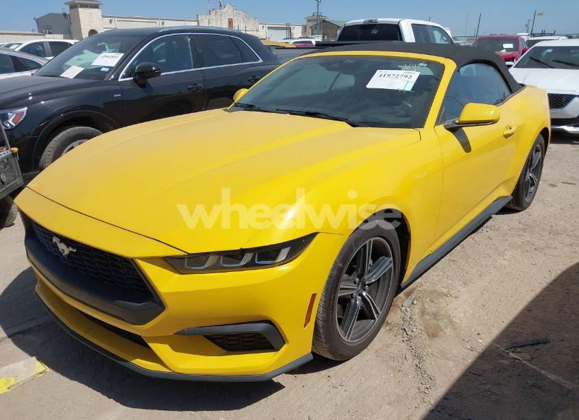 Photo 2 of 2024 Ford Mustang ECOBOOST PREMIUM (VIN 1FAGP8UH1R5113020)
