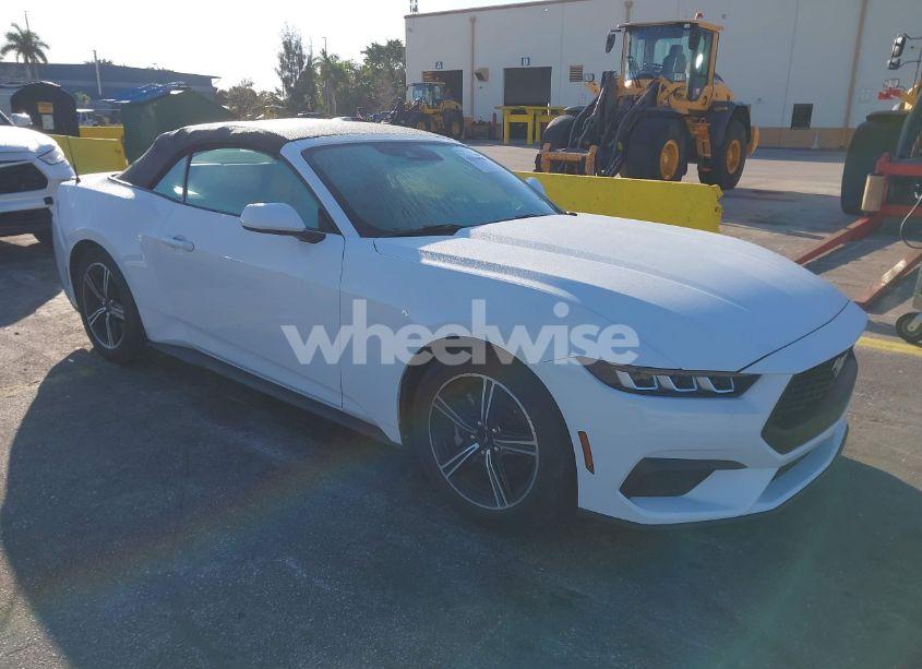 2024 Ford Mustang ECOBOOST PREMIUM (VIN 1FAGP8UH1R5114314) main photo