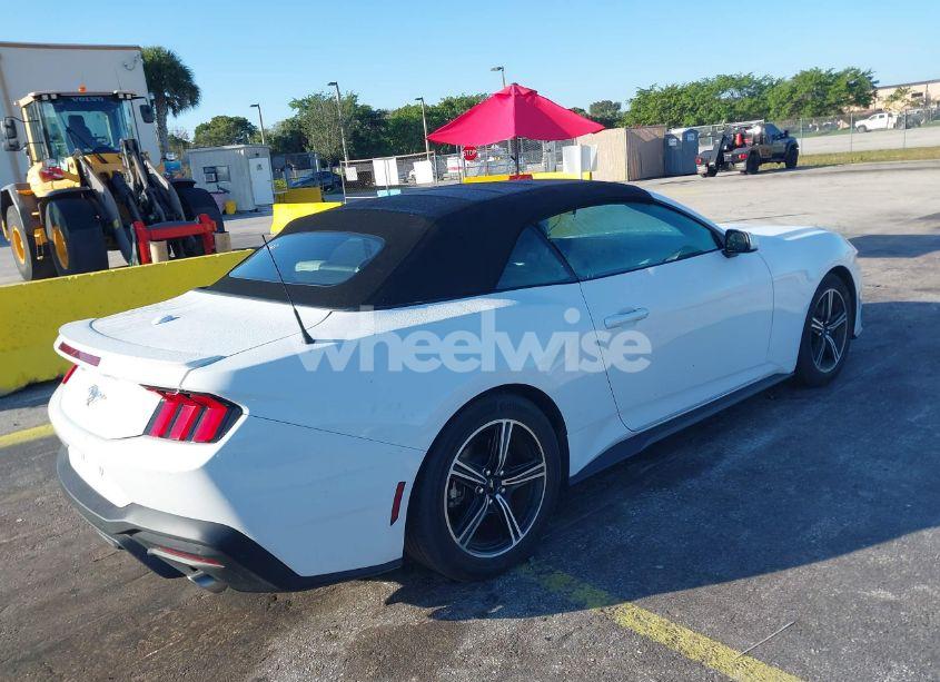Photo 4 of 2024 Ford Mustang ECOBOOST PREMIUM (VIN 1FAGP8UH1R5114314)