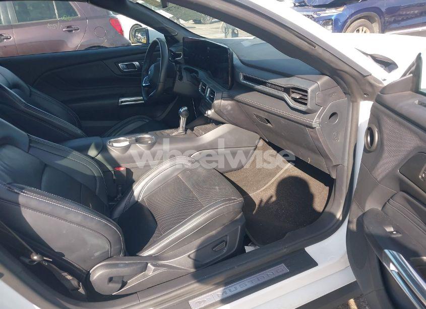 Photo 5 of 2024 Ford Mustang ECOBOOST PREMIUM (VIN 1FAGP8UH1R5124762)