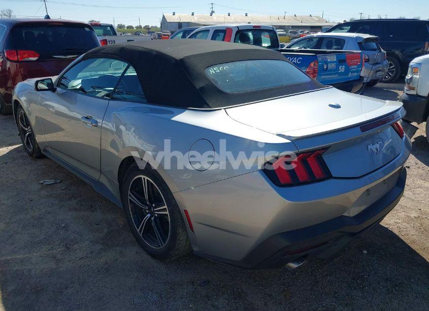 Photo 3 of 2024 Ford Mustang ECOBOOST PREMIUM (VIN 1FAGP8UH2R5112944)