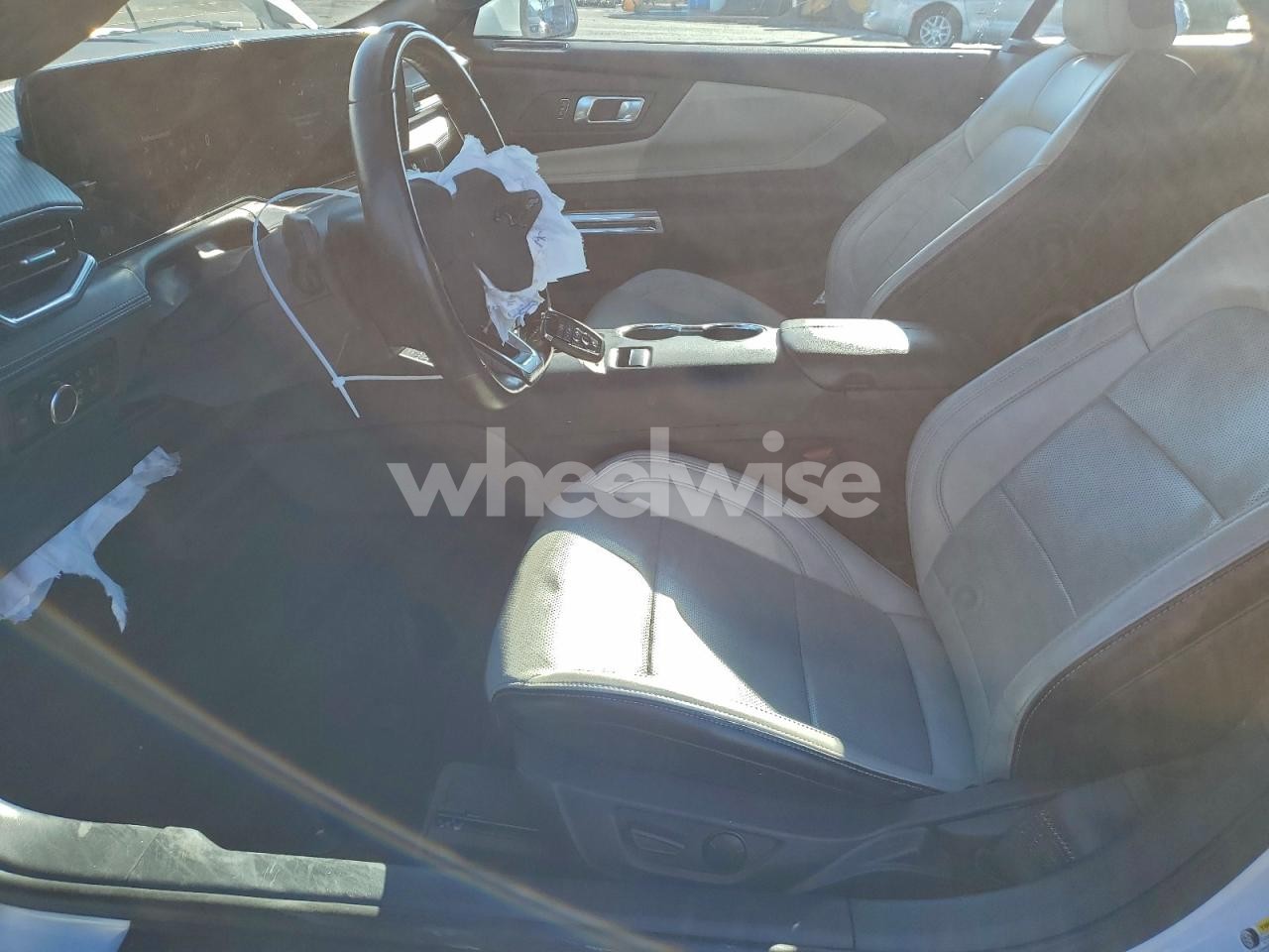 Photo 7 of 2024 FORD MUSTANG (VIN 1FAGP8UH2R5130411)