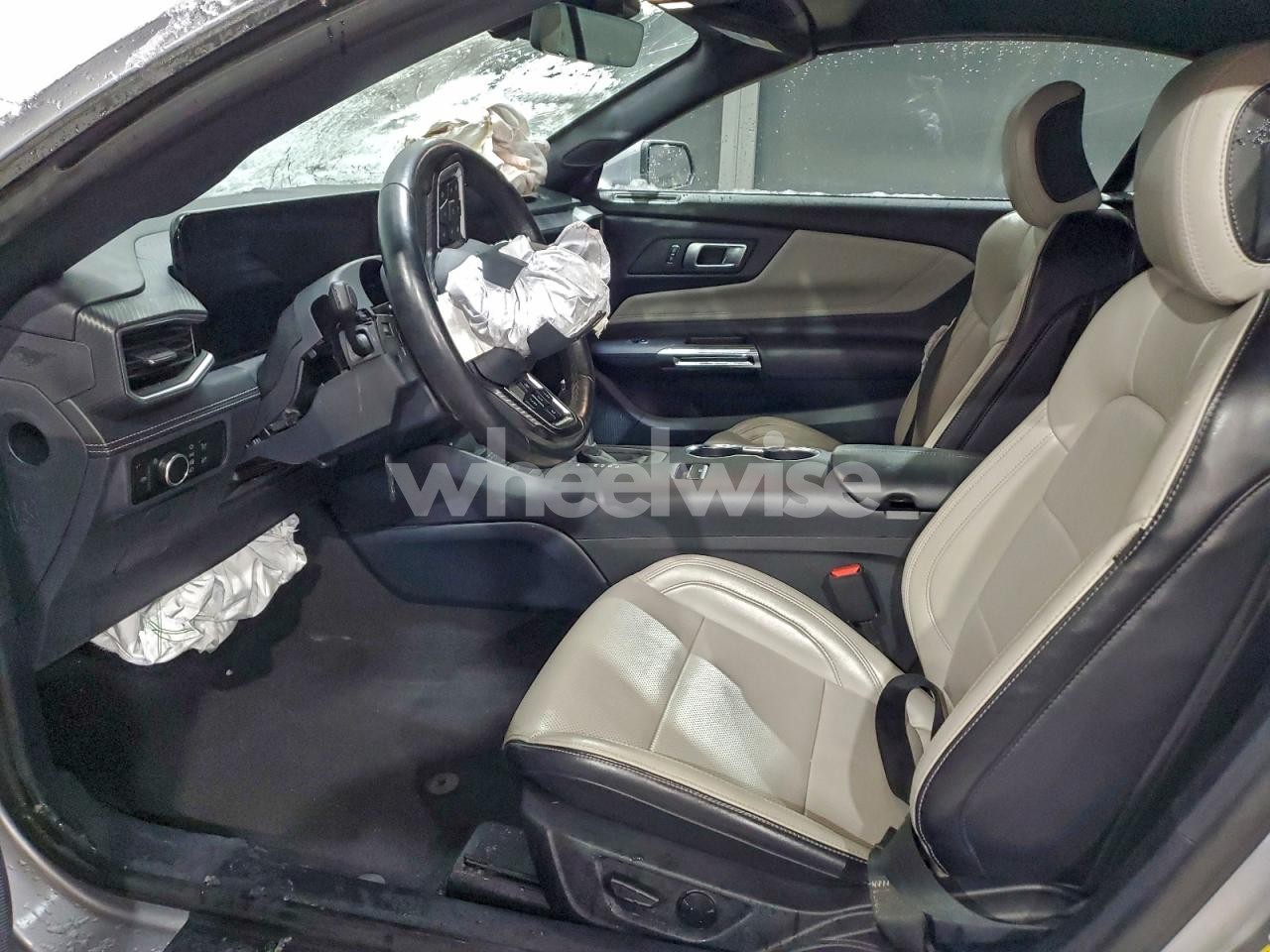 Photo 7 of 2024 FORD MUSTANG (VIN 1FAGP8UH3R5120079)