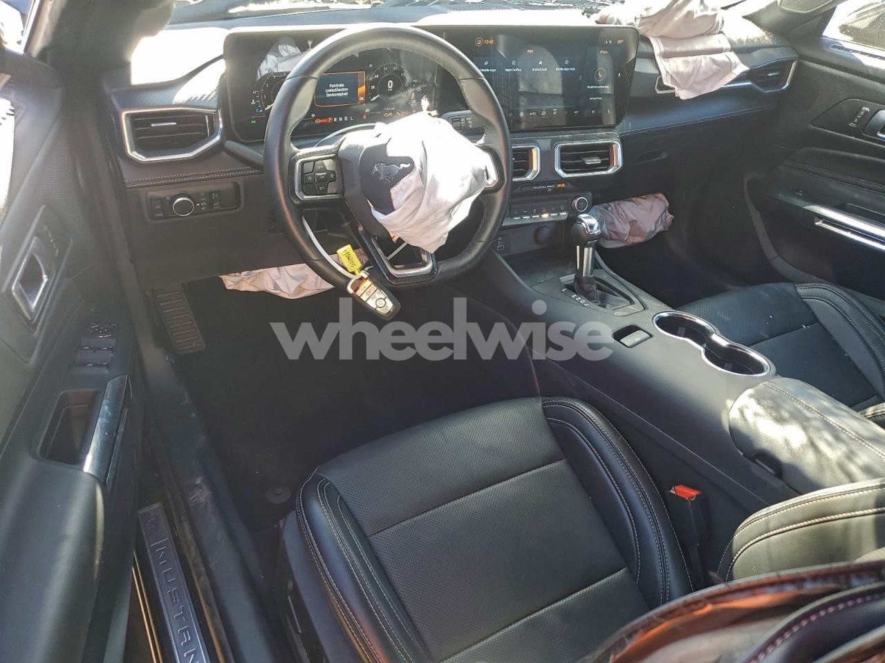 Photo 8 of 2025 FORD MUSTANG (VIN 1FAGP8UH3S5120752)