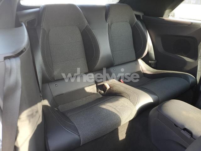 Photo 4 of 2025 FORD MUSTANG (VIN 1FAGP8UH5S5117335)