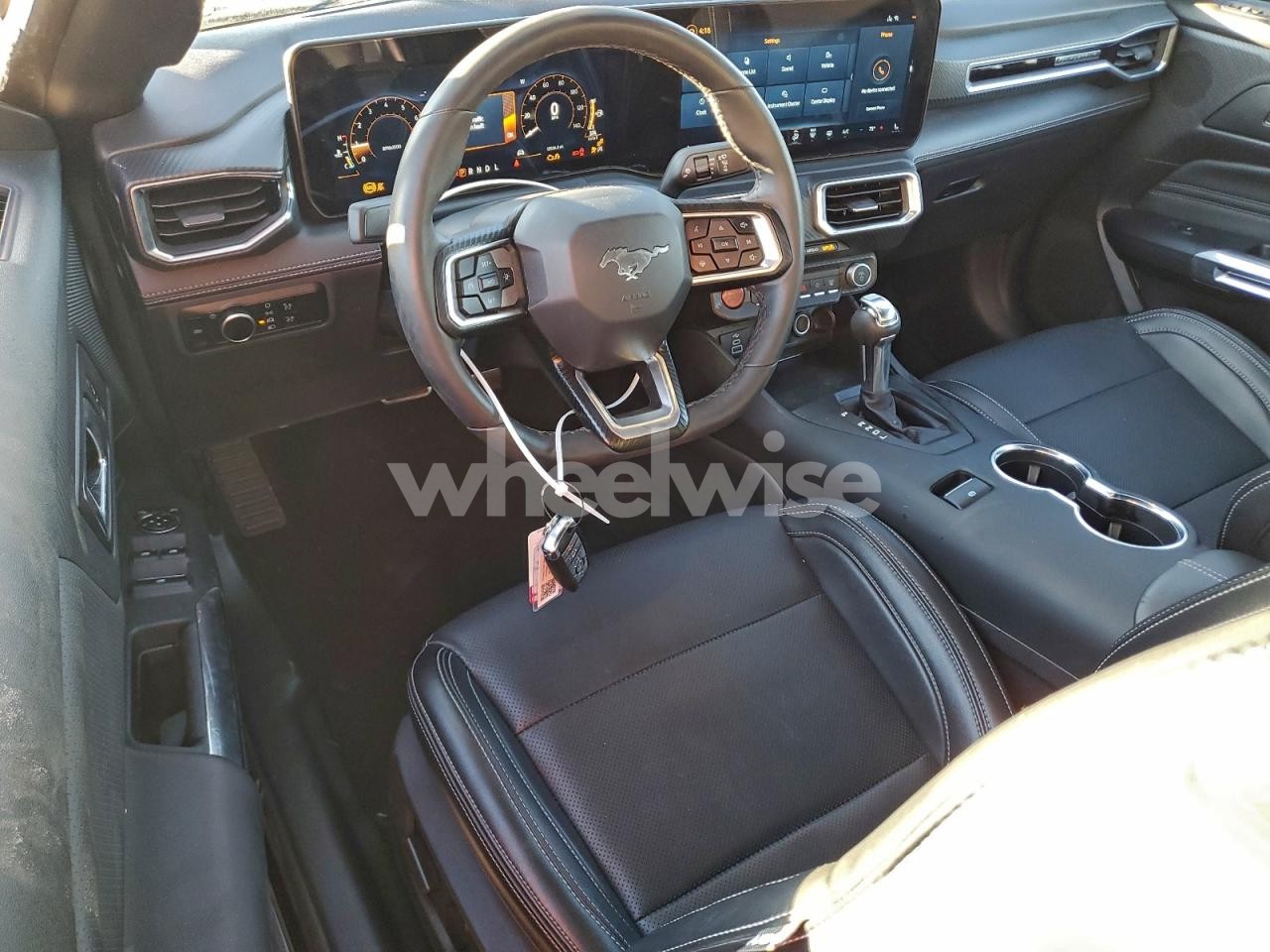 Photo 8 of 2025 FORD MUSTANG (VIN 1FAGP8UH5S5124074)