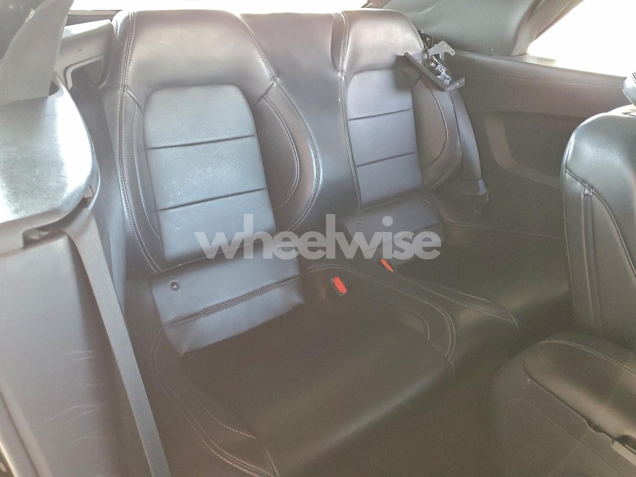 Photo 10 of 2024 FORD MUSTANG (VIN 1FAGP8UH6R5113059)