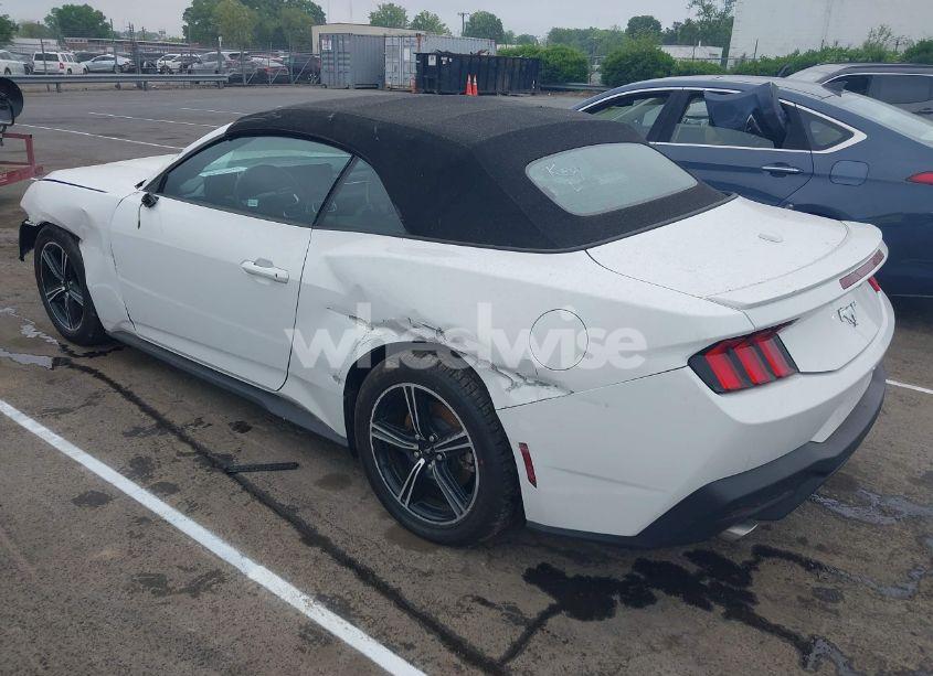 Photo 3 of 2024 Ford Mustang ECOBOOST PREMIUM (VIN 1FAGP8UH6R5126278)