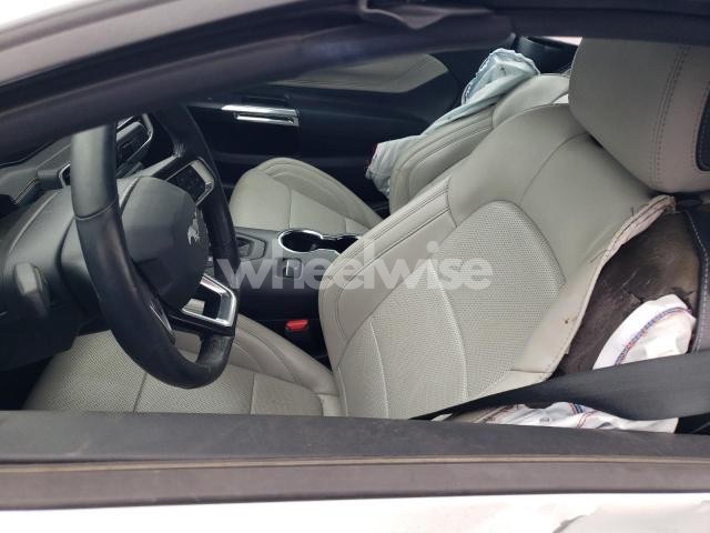 Photo 5 of 2024 FORD MUSTANG (VIN 1FAGP8UH7R5120165)