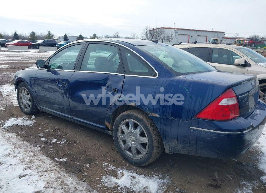 Photo 3 of 2007 Ford Five HUNDRED SEL (VIN 1FAHP24117G124928)